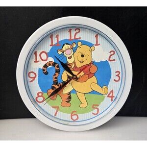 Vintage Disney Winnie the Pooh & Tigger Battery Wall Clock White Kids Room 9.75"